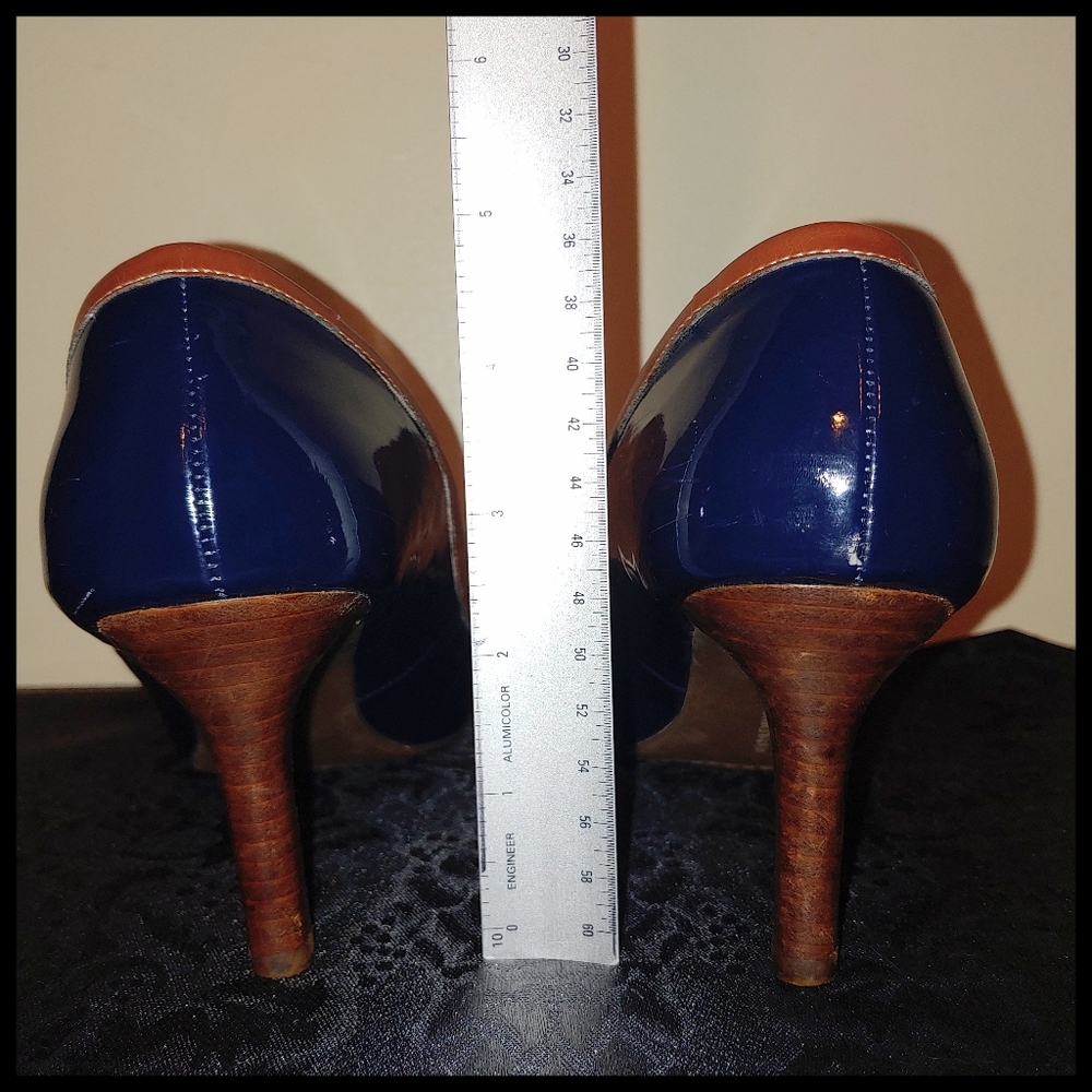 Tommy Hilfiger Navy Blue Heels 7.5 - Picture 6 of 9